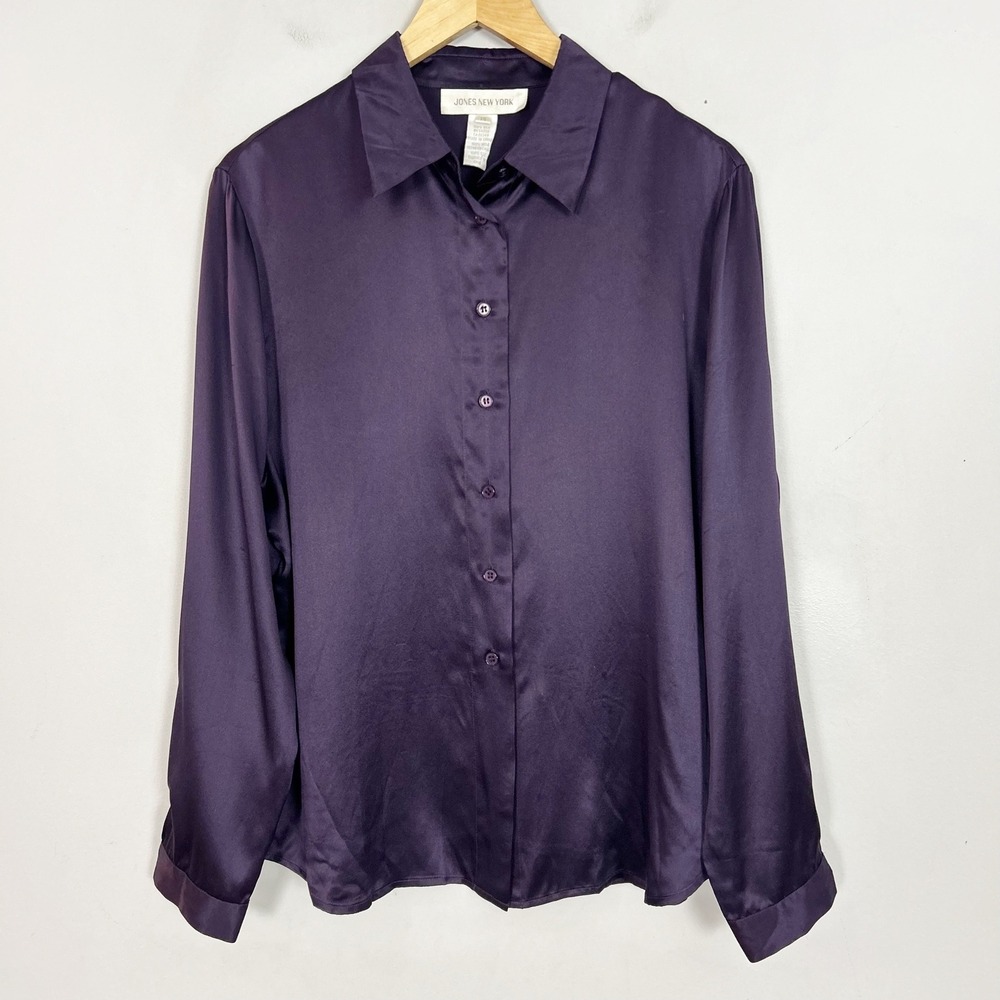 Jones New York Vintage 100% Silk Button Down Blouse Purple Satin Shirt Size 14